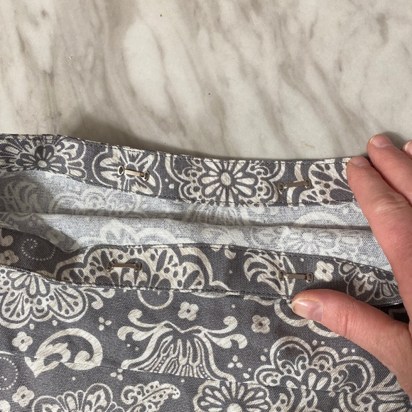 Thirty-One (31) in 10th Anniversary Gray Woodblock Floral NWOT - Picture 5 of 6